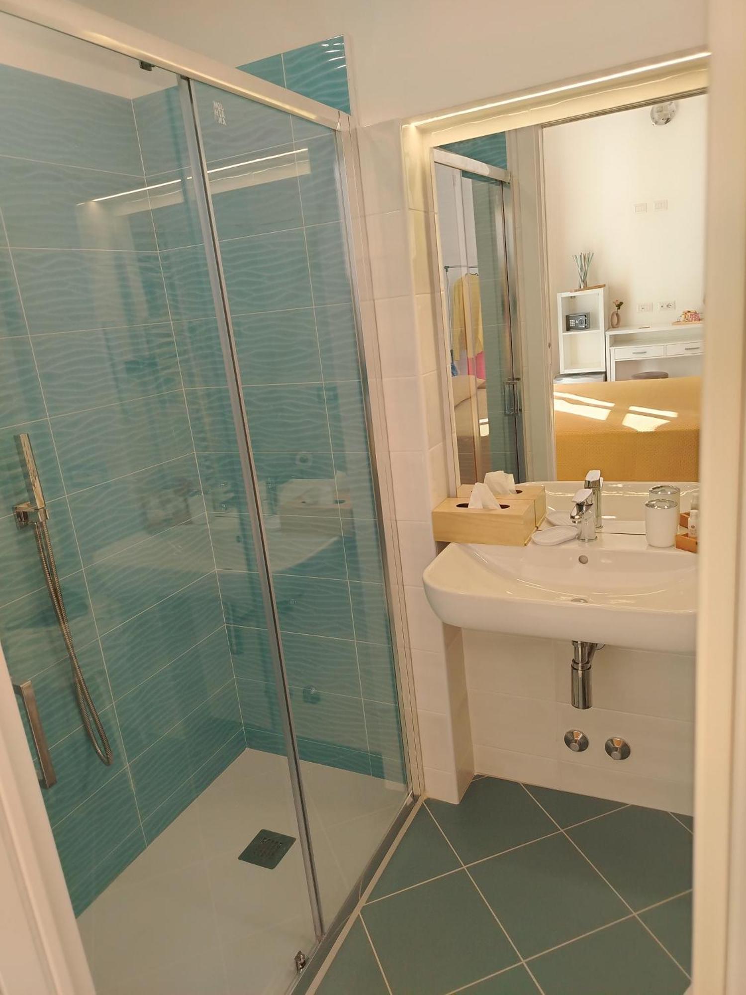B&B Valenti Amalfi Bagian luar foto
