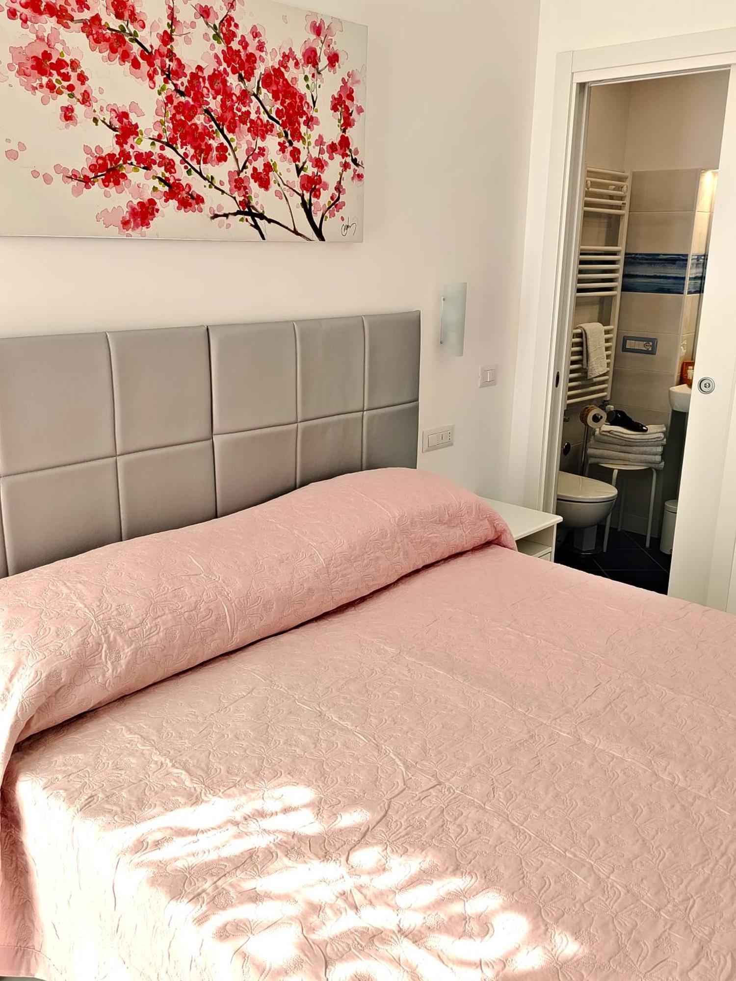 B&B Valenti Amalfi Bagian luar foto